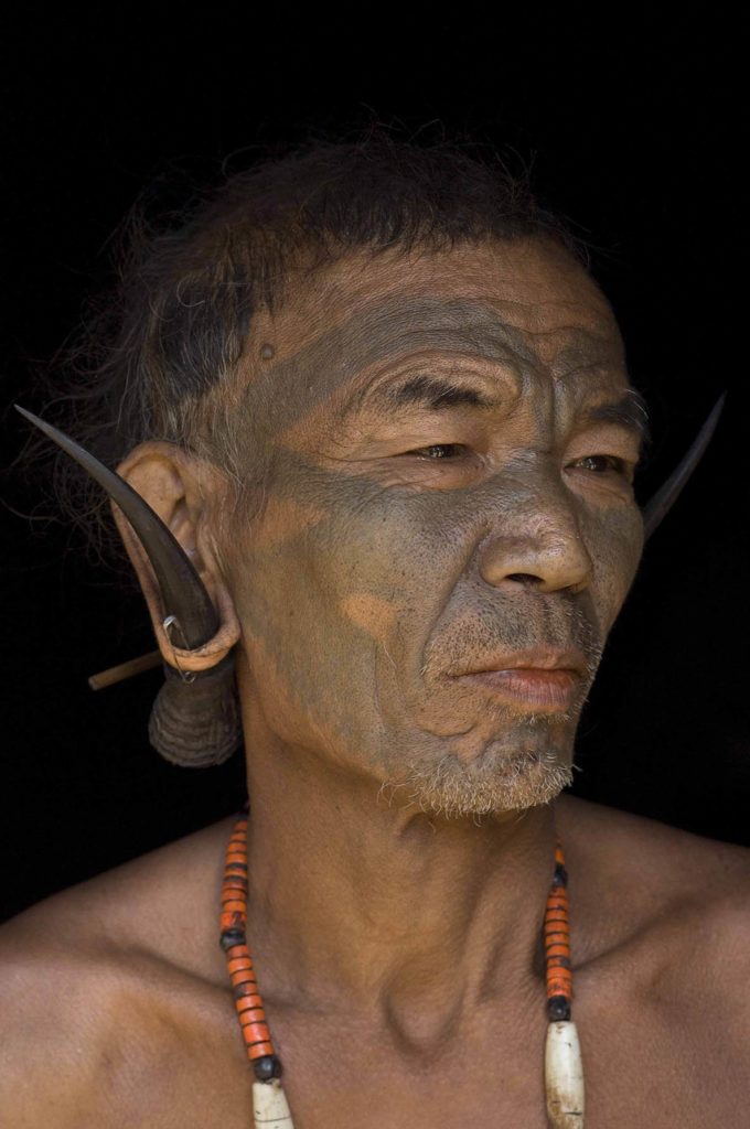 pure-india-stammen-wancho-man