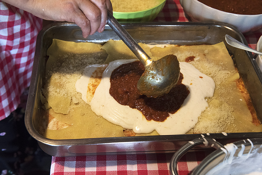 italië-toscane-lavialla-lasagna-saus