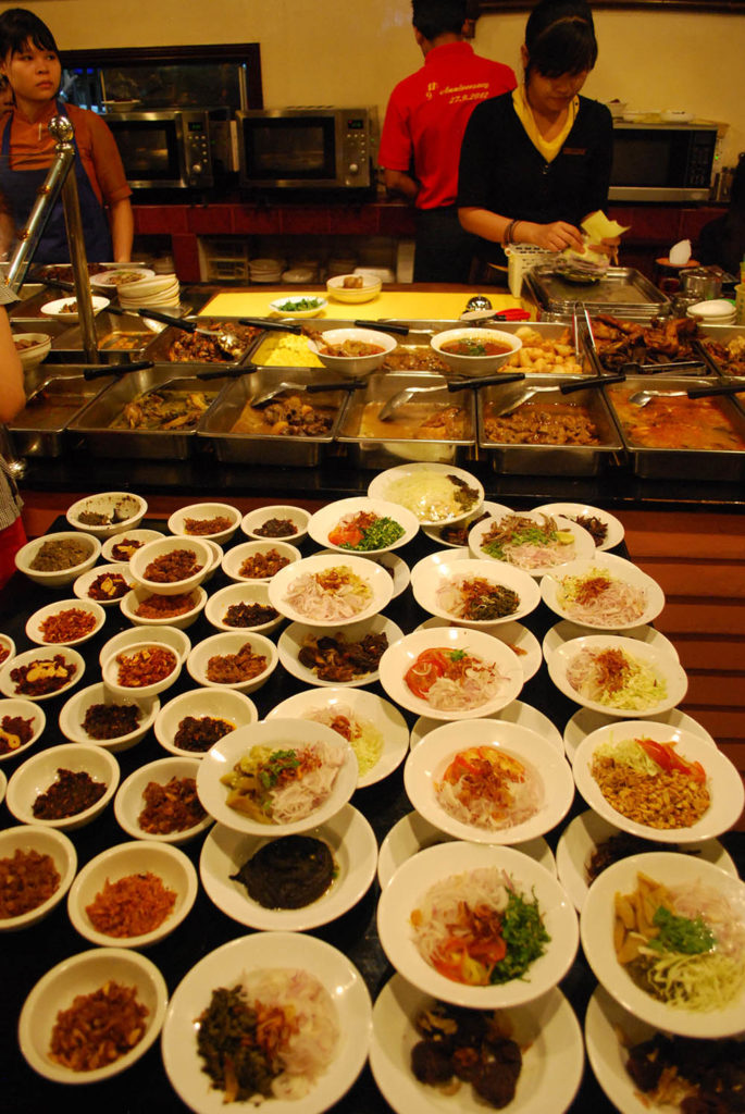 eat-bowls-yangon