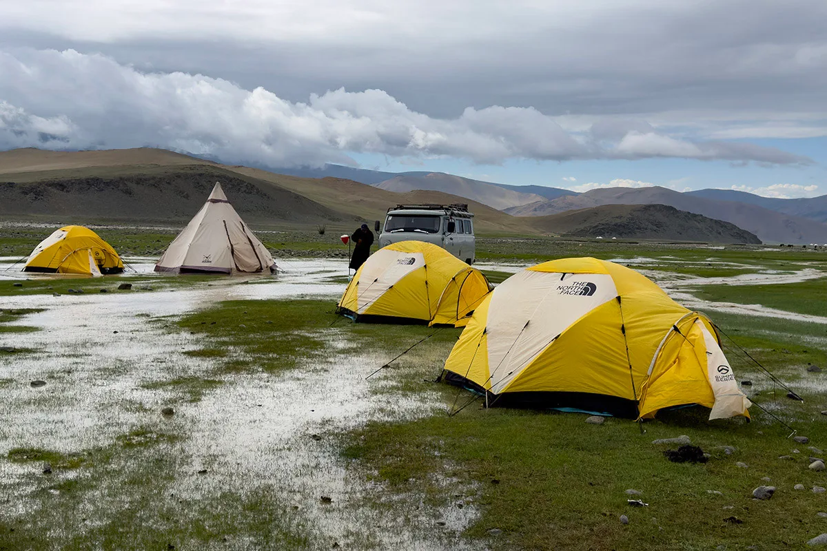 camping-eagle-hunter-henk-bothof