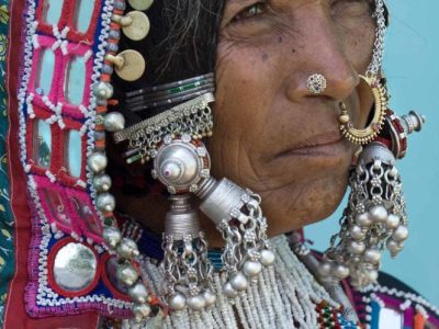 pure-india-tribes-lambadi-woman